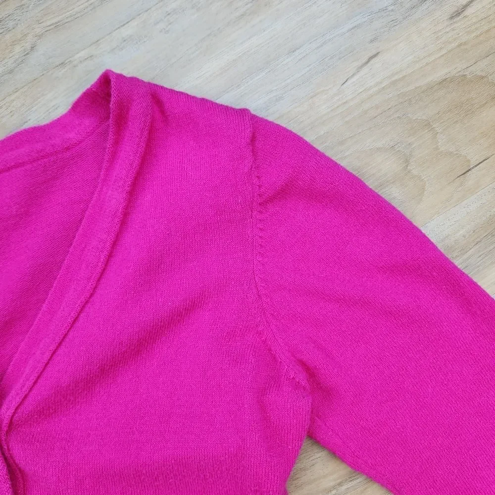 🩵Old Navy Pink Vneck Button Crop 3/4 Sleeve Sweater Youth Medium